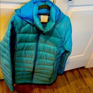 AK Burton women puffy coat